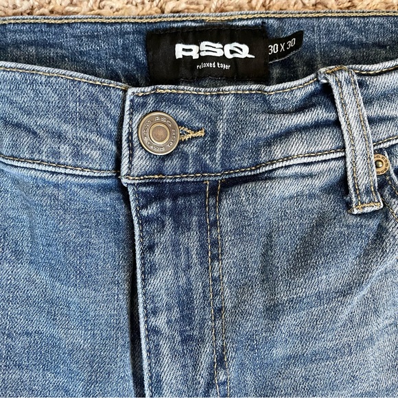 Men’s RSQ Relaxed Taper Jeans - Picture 3 of 4